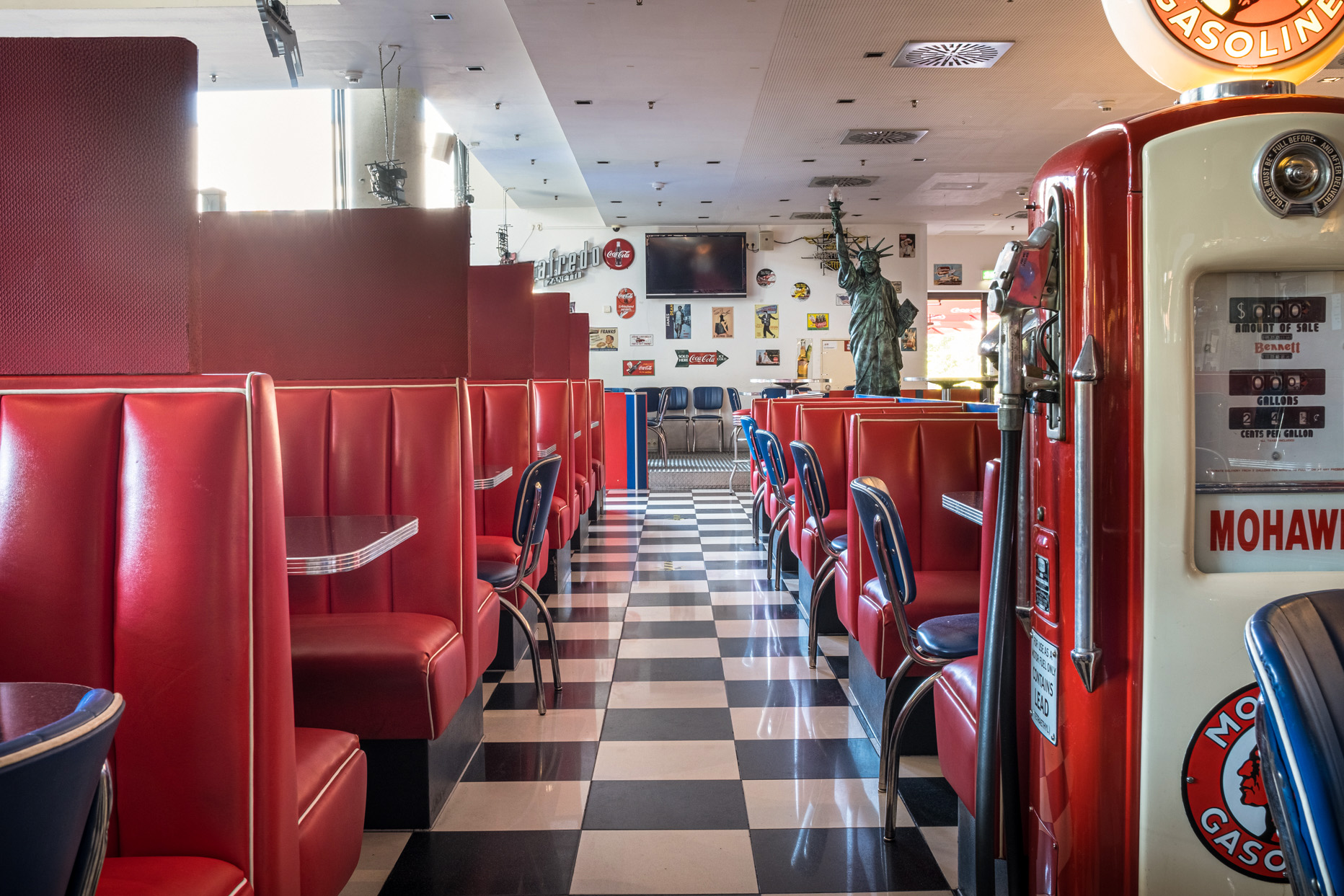 Bild Diner Innenraum mit gemütlichen Sitzbänken